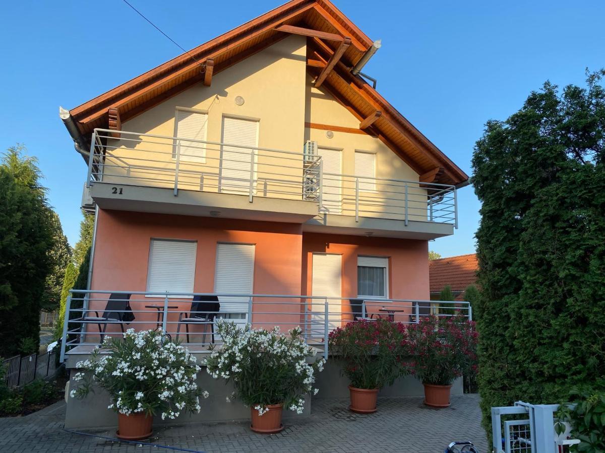 Bonita Apartmanhaz Lägenhet Zalakaros Exteriör bild