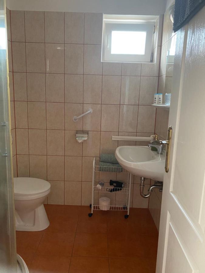 Bonita Apartmanhaz Lägenhet Zalakaros Exteriör bild