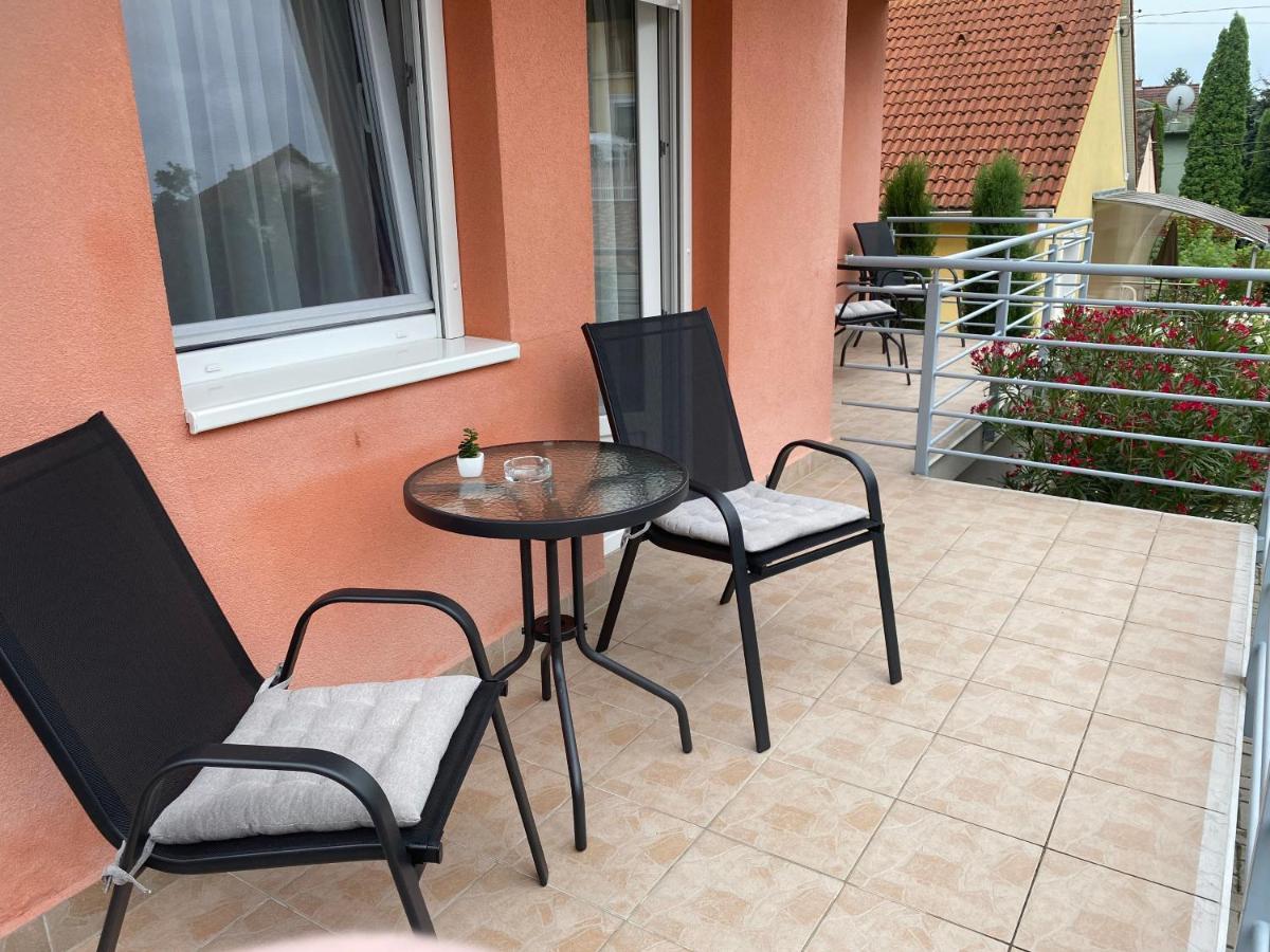 Bonita Apartmanhaz Lägenhet Zalakaros Exteriör bild