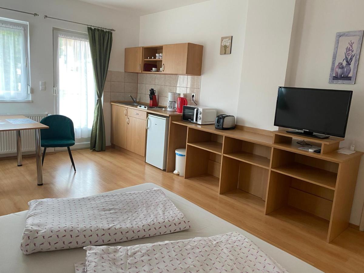 Bonita Apartmanhaz Lägenhet Zalakaros Exteriör bild