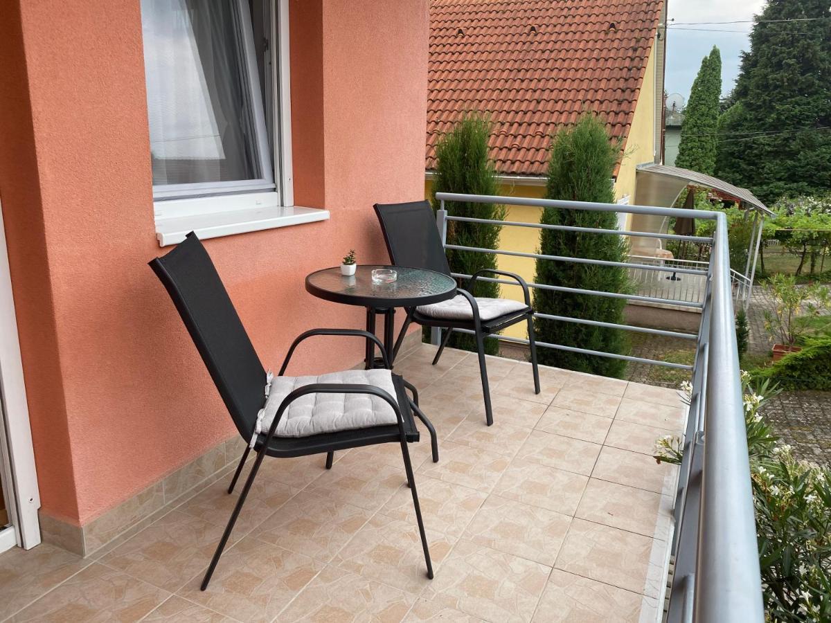 Bonita Apartmanhaz Lägenhet Zalakaros Exteriör bild